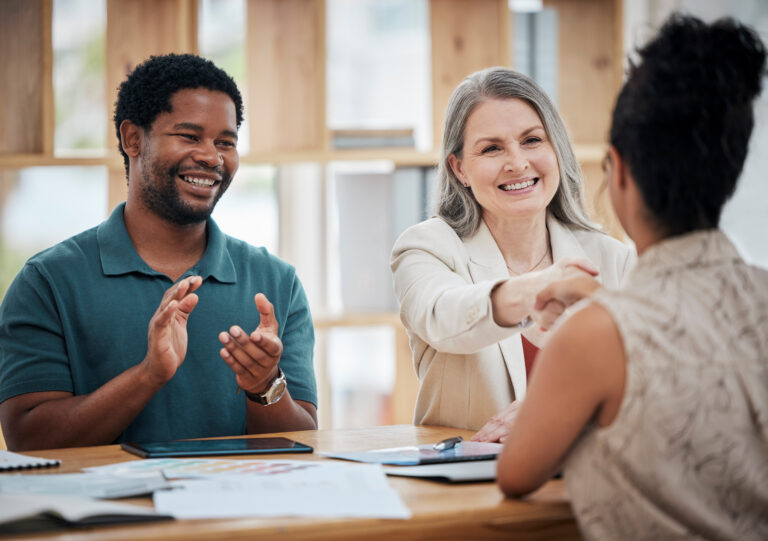 台灣創求新風尚：理財保險並駕，穩步生活之道