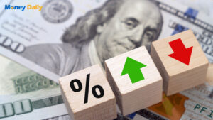 本文深入探討2025年降息與升息對台灣經濟、股市、房地產及投資的影響。解析美國聯準會的利率調整如何波及全球市場，並提供投資人應對利率變動的策略。無論是關心通膨、債券市場還是股市走勢，本篇文章將幫助你掌握升降息的關鍵，做好投資佈局。