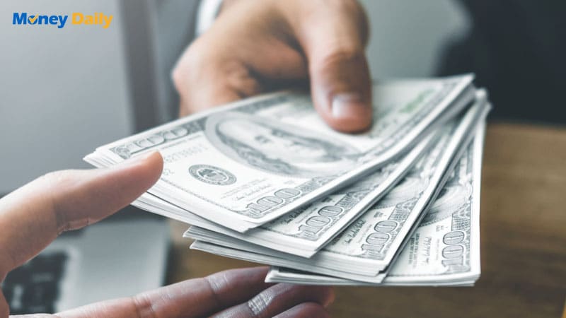 急需現金怎麼辦？本文介紹2025年多種快速借款方式，包括銀行貸款、信用卡預借現金、保單貸款等，最高可借10萬元，最快一天內撥款。無論是信用良好還是有信用瑕疵的人，都能找到合適的借款方式。了解各種選項的條件與風險，幫助你安全合法地解決財務困境，避免詐騙風險。