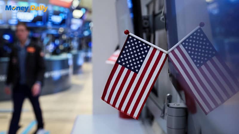 美股即時行情｜2026大盤走勢分析,新手美股怎麼買？開戶教學、券商推薦一篇搞定